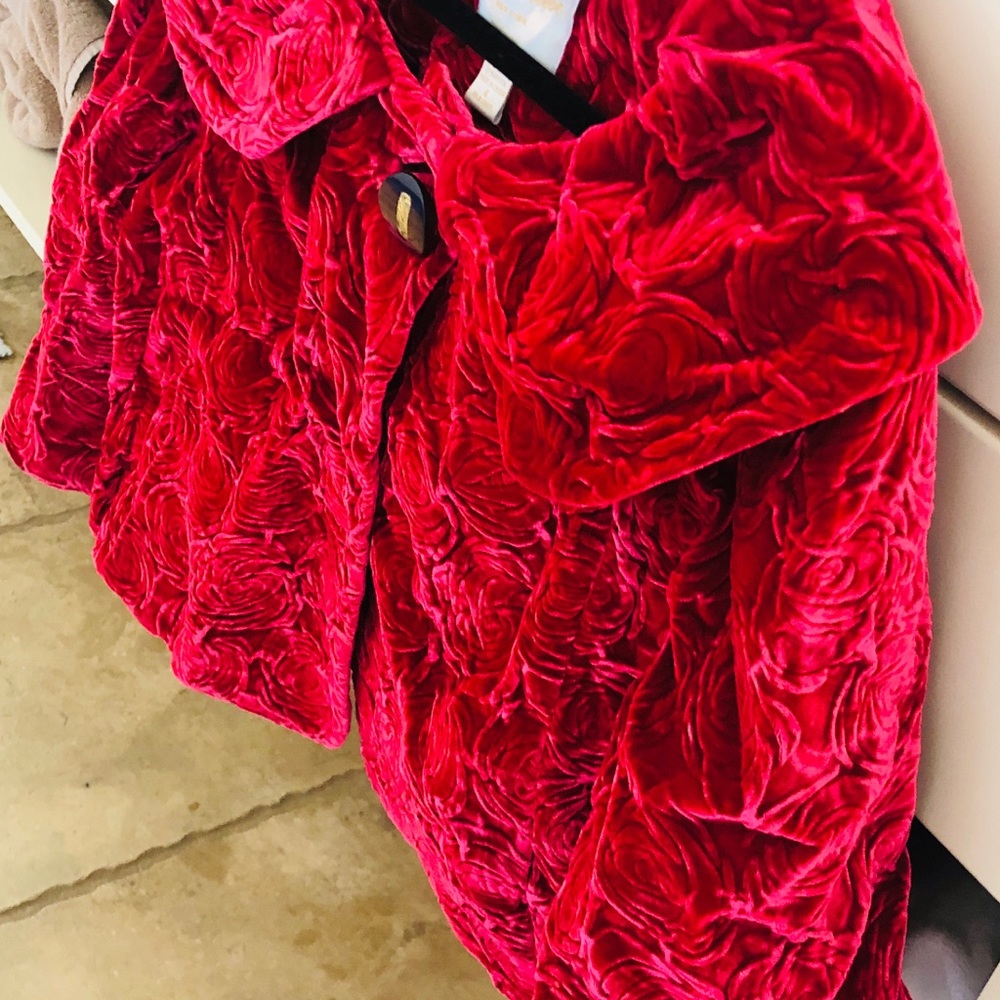 Velvet Rose Jacket - Picture 4 of 6